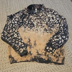 3/4 Zip Leopard Print Bleach-Dyed Sweatshirt